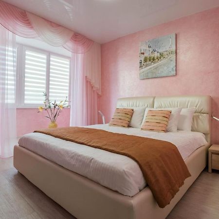 2-Room Apartment Lux Near Centre Wi-Fi Free Dnipro Eksteriør bilde